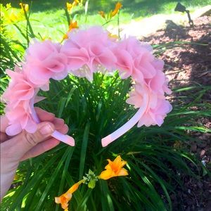 Pretty pink flower headband for girls